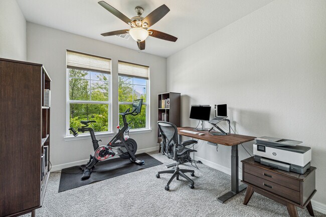 Building Photo - 131 Dove Springs Ct