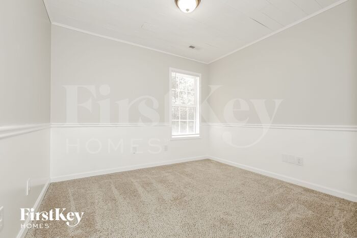 Building Photo - 6877 Ironwood Cir