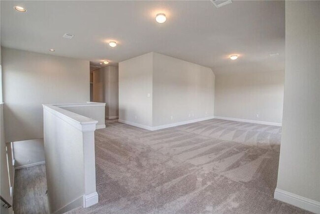 Building Photo - 344 Gaida Loop, Georgetown, Texas 78628