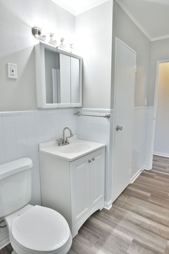 Building Photo - HOUSE for RENT in Champion Twp!