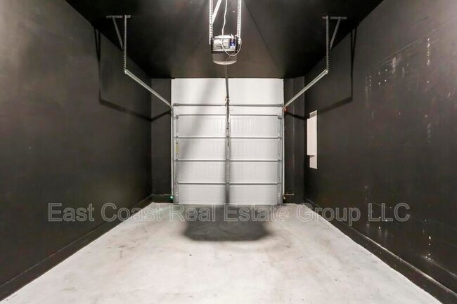 Building Photo - 116 Paddington St