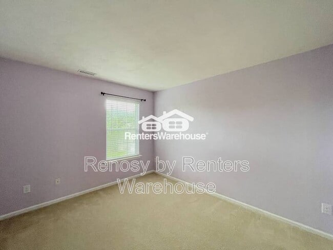 Building Photo - 171 Graystone Trce