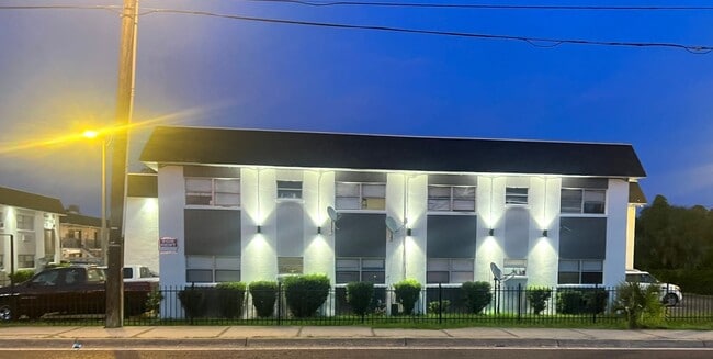 Building Photo - Great location and amazing prices