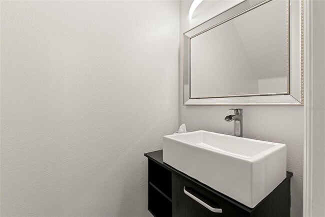 Building Photo - 10365 Heron Key Way