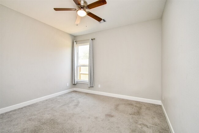 Building Photo - 1507 5th St