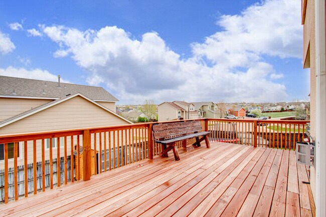 Building Photo - 4038 Pronghorn Meadows Cir
