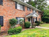 Building Photo - 4419 Caroline Dr