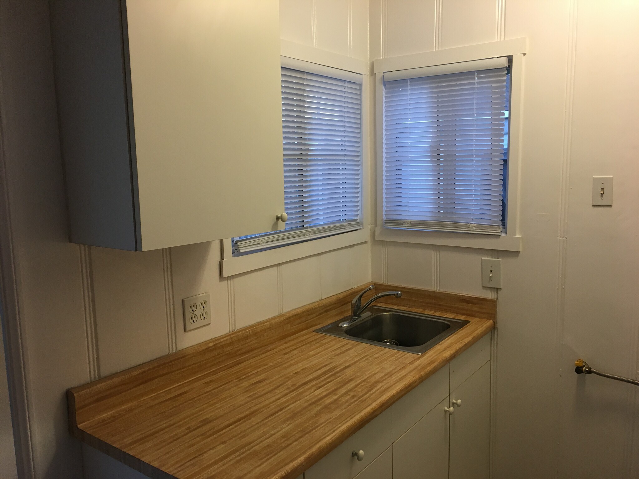 Building Photo - 2675 E Harrison St