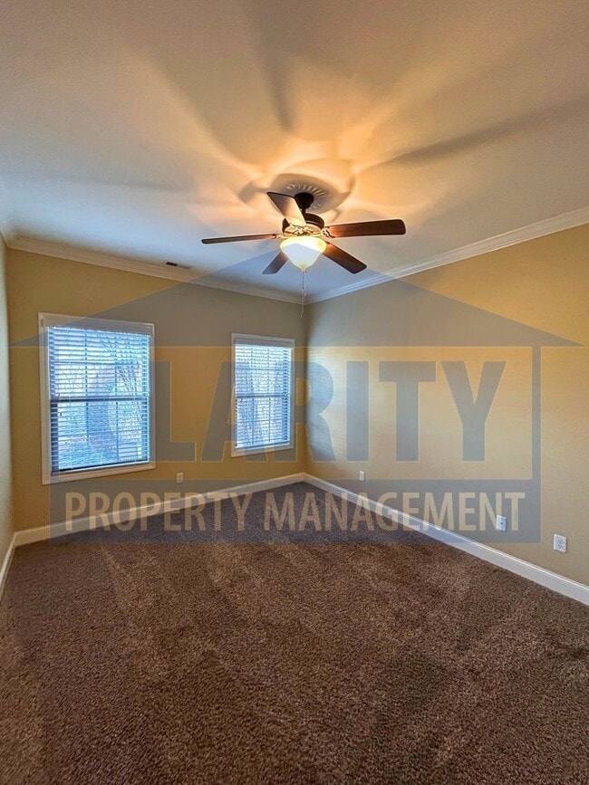 Building Photo - Beautiful two bedroom townhome!