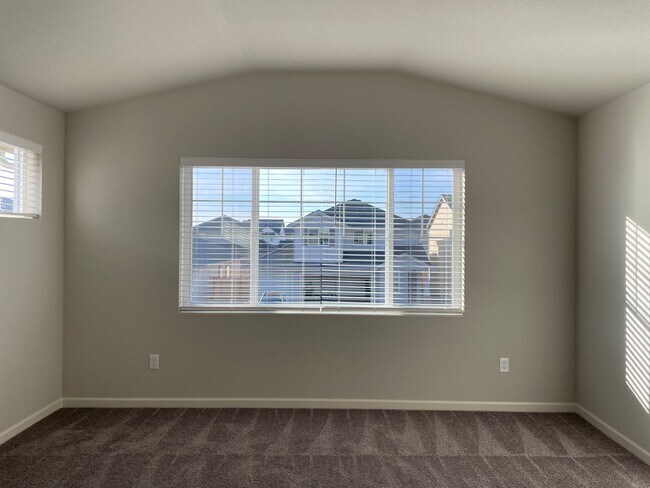 Building Photo - NEWER 4 Bed 2.5 Bath Home! Located near the Ridgefield Outdoor Recreation Center, equestrian faci...