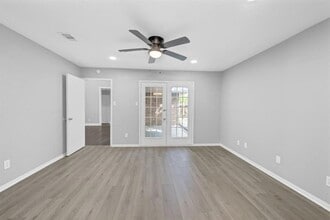 Building Photo - 18767 Glen Briar Ln