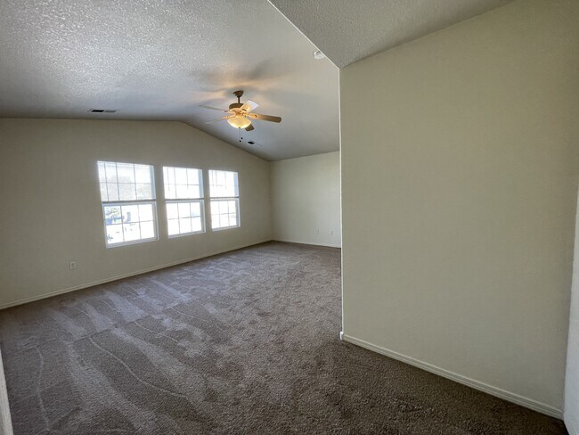 Building Photo - 3200 Ocate Meadows Ct NE