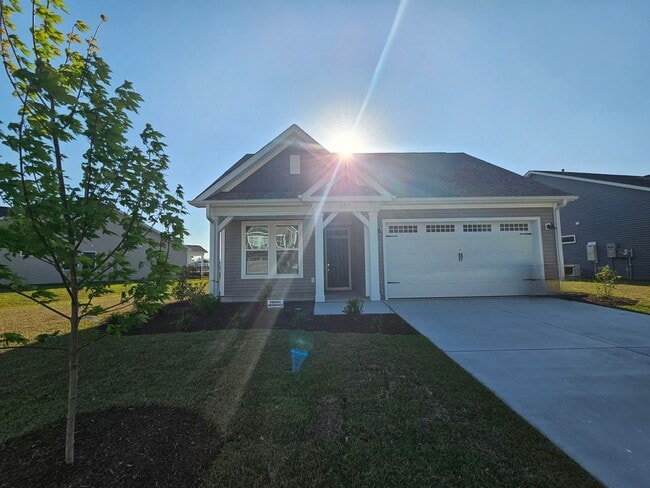 Building Photo - 2215 Flatleaf Ct