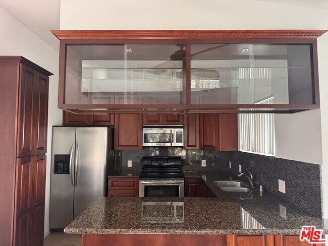 Building Photo - 2639 6th St