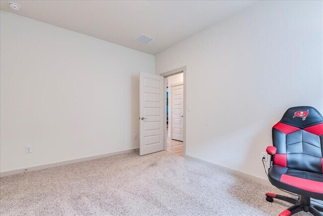 Building Photo - 125 Cupreata Ln
