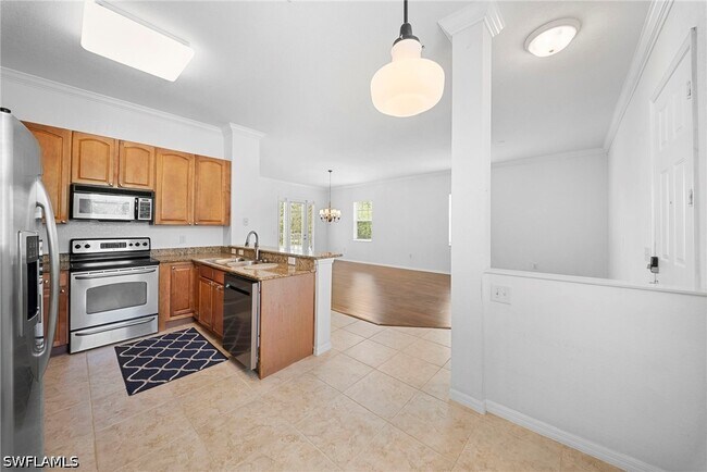 Building Photo - 970 Peggy Cir