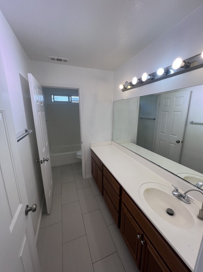 Building Photo - 13862 Camp Rock St