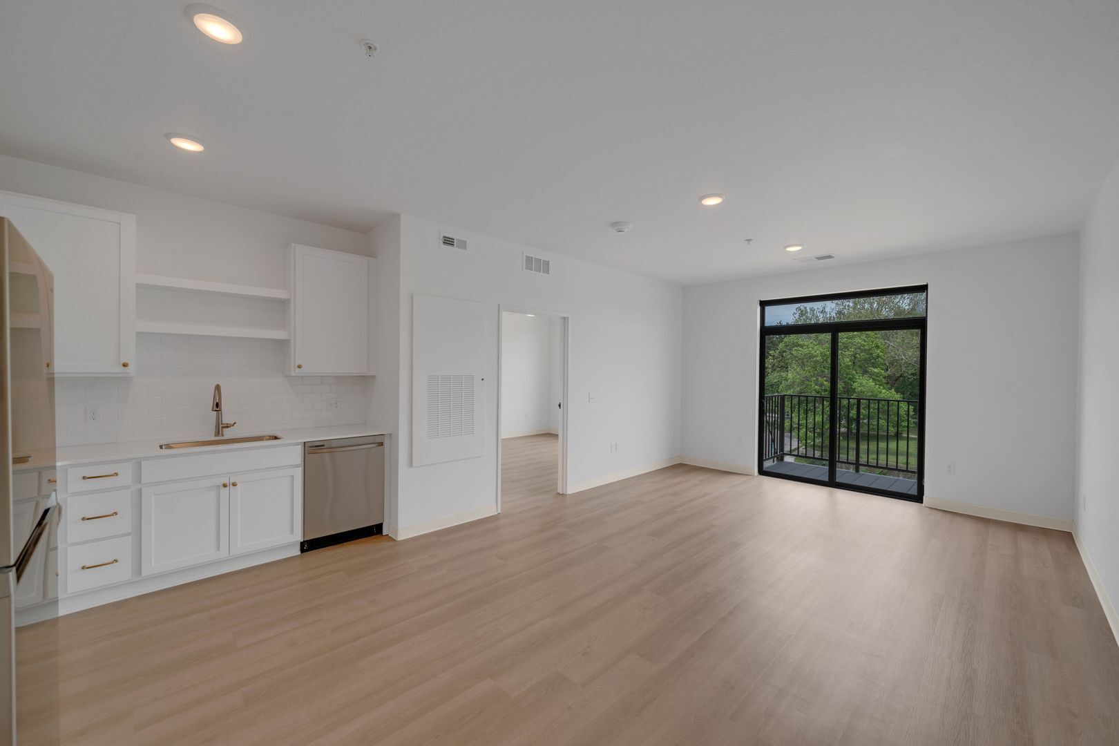 Interior Photo - The Windsor - Windsor Heights
