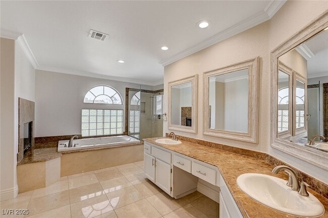 Building Photo - 261 Plaza Marquessa Ct