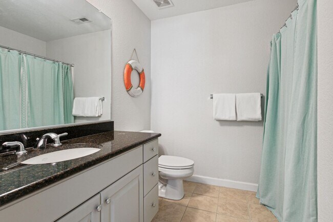 Building Photo - Oceana Area