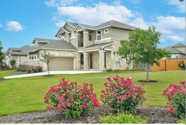 Primary Photo - 5310 Scenic Lake Dr