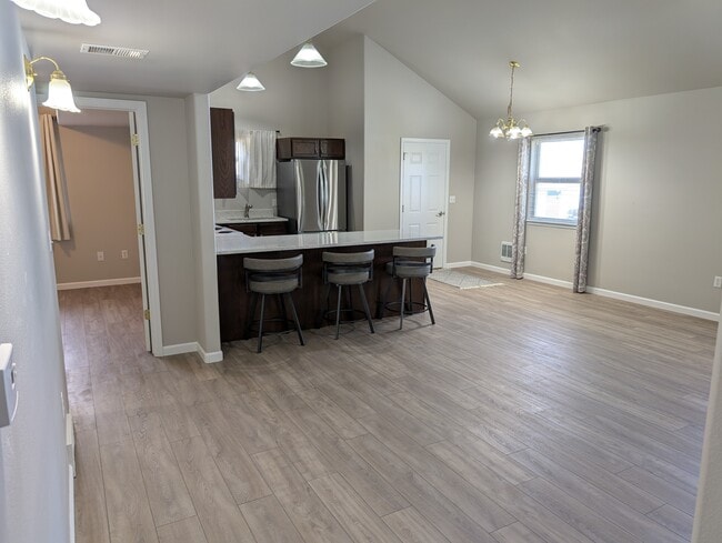 Building Photo - 4514 Laramie St