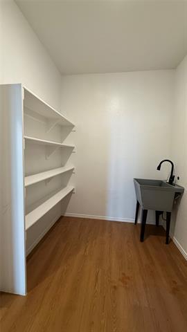 Building Photo - 721 McAdoo Dr