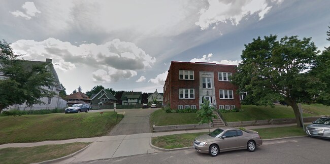 Building Photo - 1784 Selby Ave