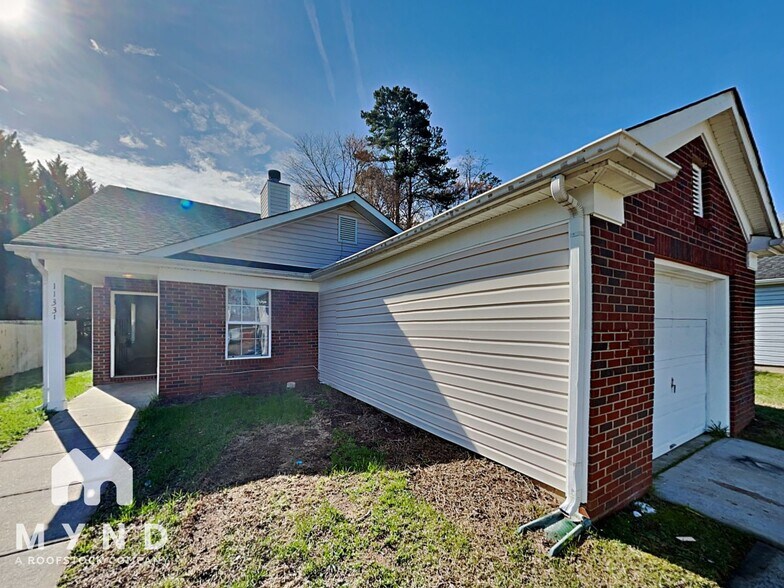 Primary Photo - 11331 Red Finch Ln