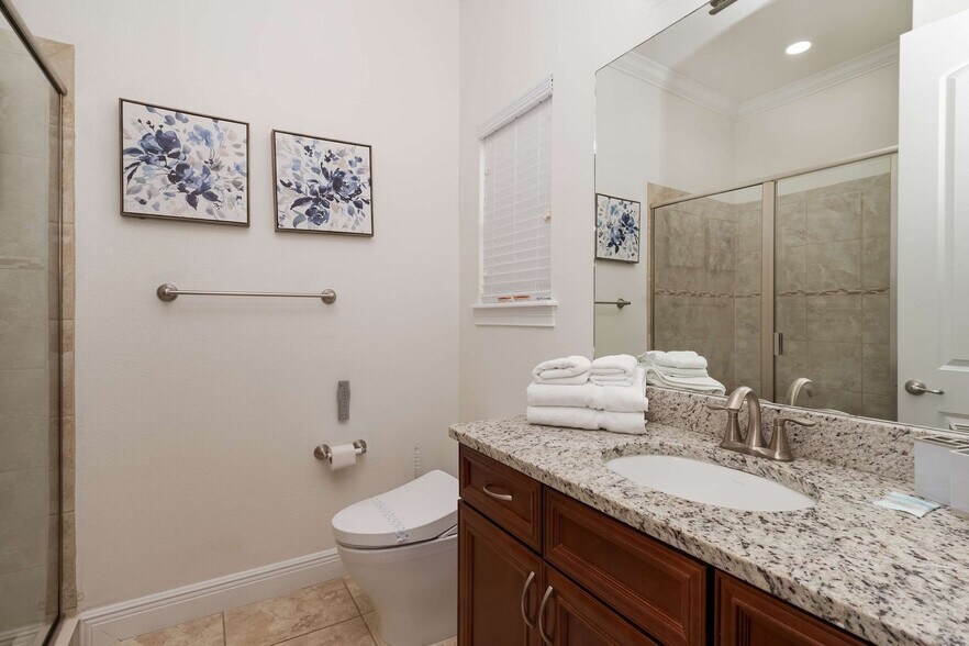 Building Photo - 1101 Castle Pines Ct