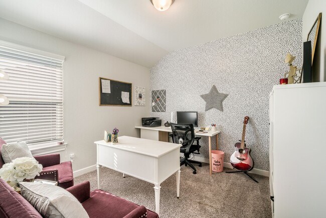 Building Photo - 24810 Timbarra Park Cir