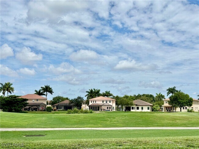 Building Photo - 1760 Birdie Dr
