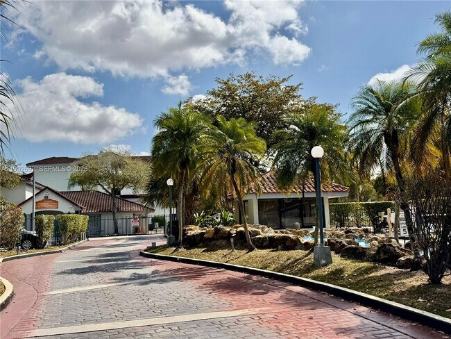 Building Photo - 8335 SW 152nd Ave