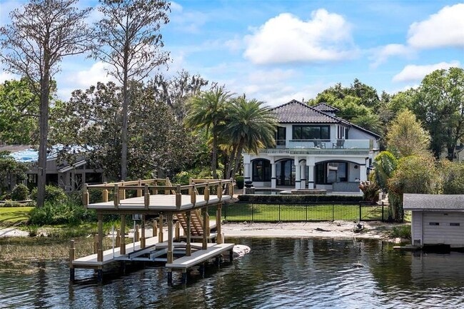 Building Photo - 801 W 2nd Ave