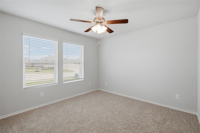 Building Photo - 312 Blanco Dr