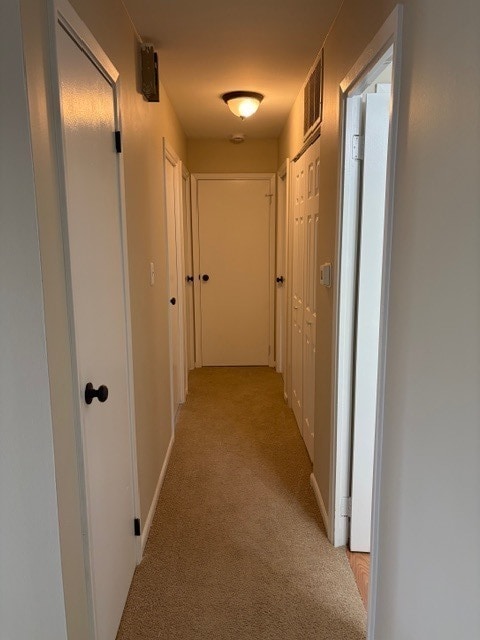 Building Photo - 713 Essex Ave