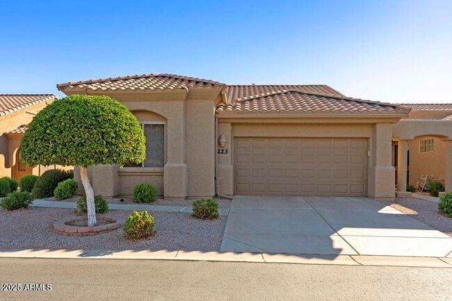 Building Photo - 4202 E Broadway Rd