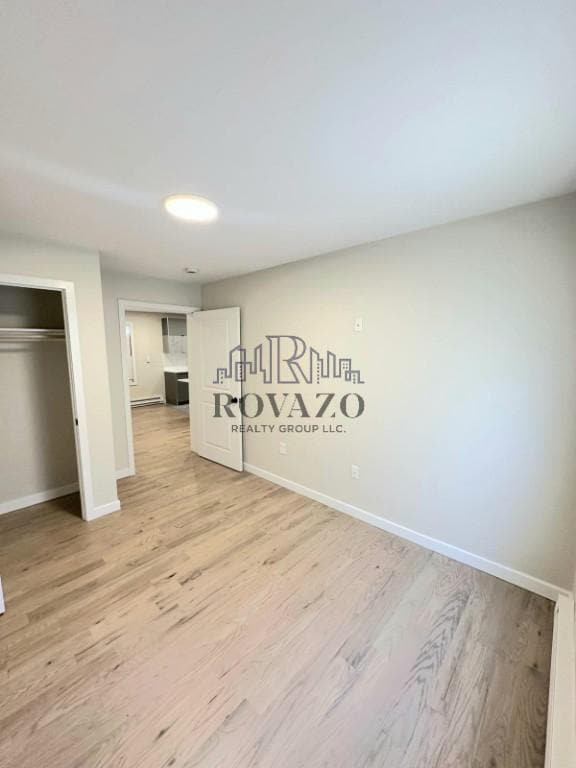 Building Photo - 356 S 6th St