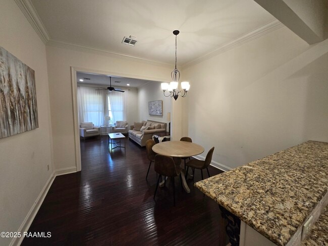 Building Photo - 208 Traditions Dr