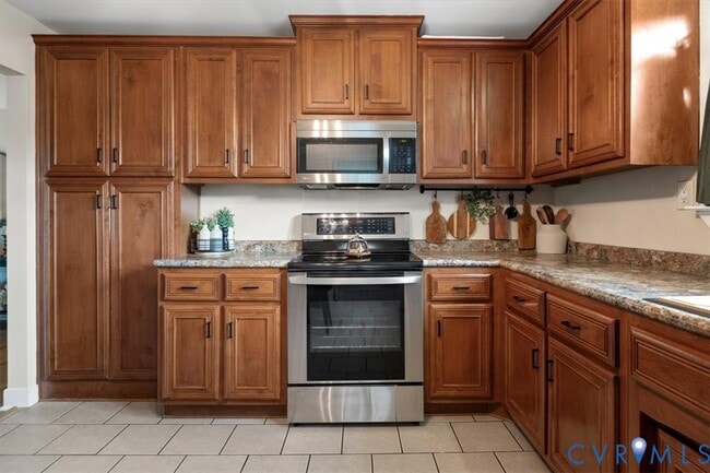 Building Photo - 16100 Gary Ave