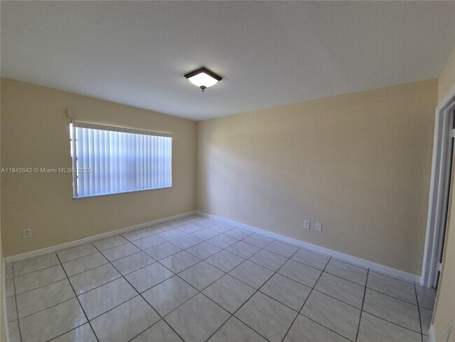 Building Photo - 18350 Mediterranean Blvd