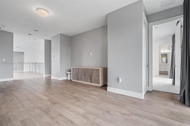 Building Photo - 16529 Botaniko Dr N