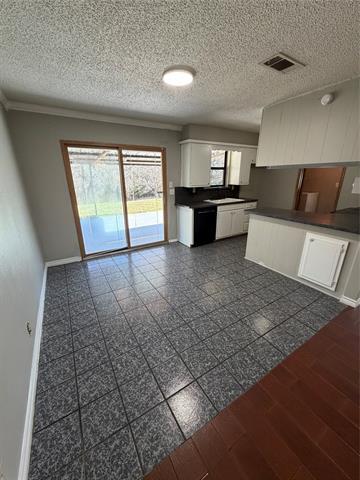 Building Photo - 813 Co Rd 3680