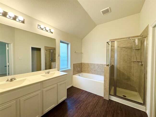 Building Photo - 9026 Beacon Mill Dr