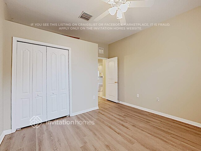 Building Photo - 24931 Vintage Ct