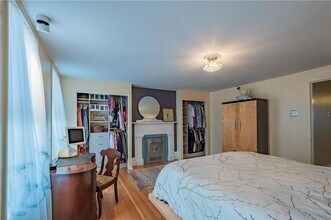 Building Photo - Lawrenceville - 2 BR Single Family Home, Air Condition, Hardwood Floors!