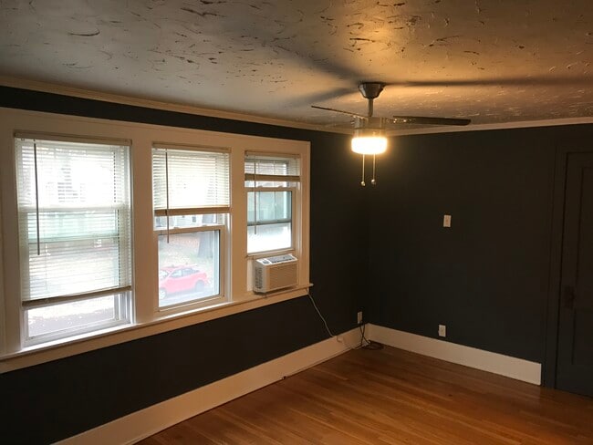 Building Photo - 487 Withington St