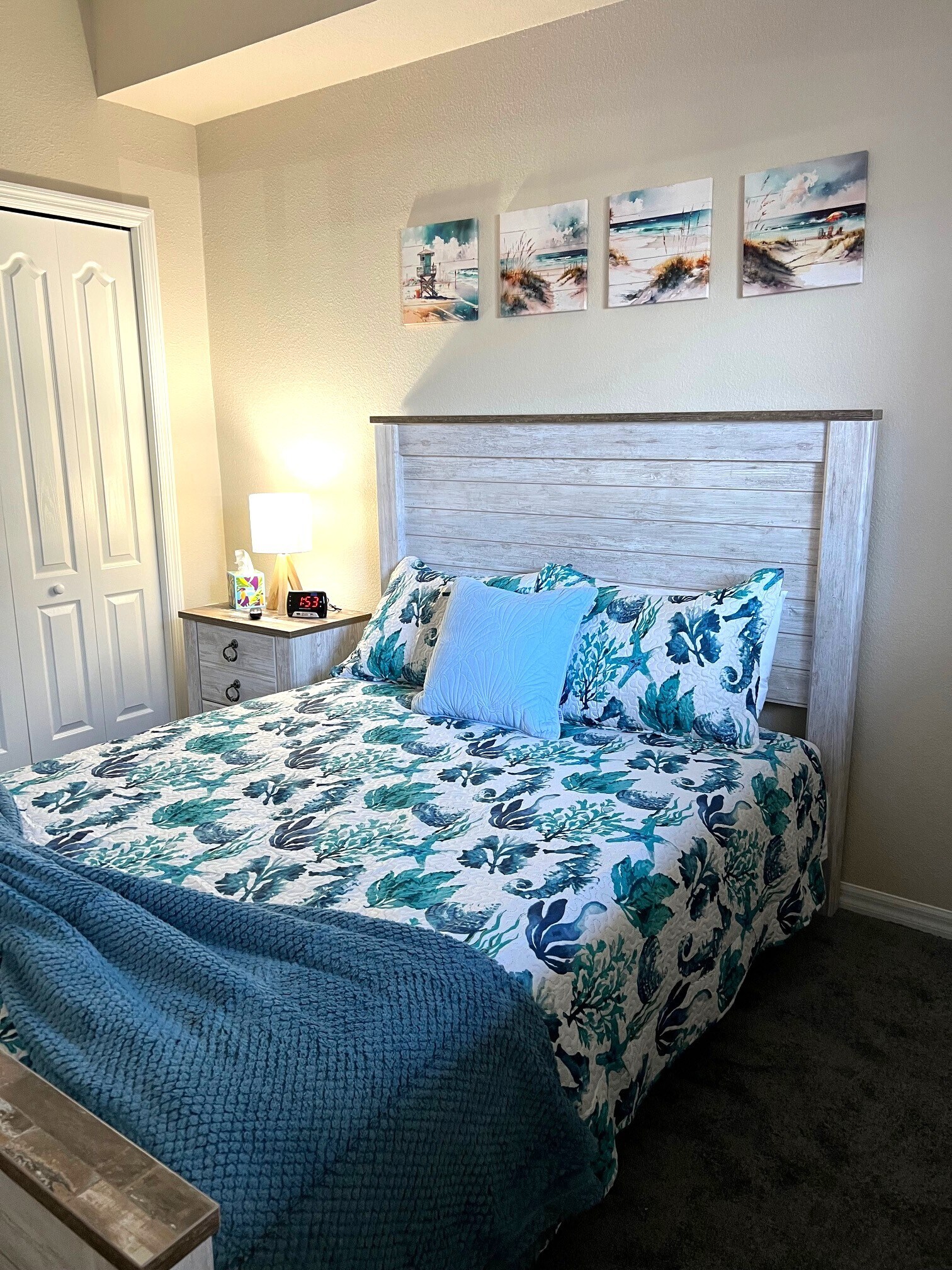 Building Photo - 16635 Lake Cir Dr