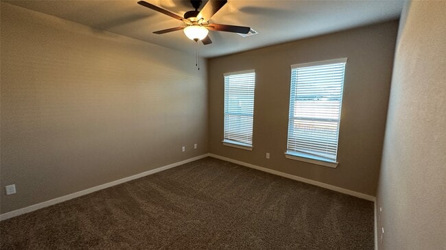 Building Photo - 9820 Grosbeak Ln