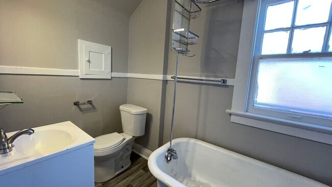 Building Photo - 4335 Belmar Ave